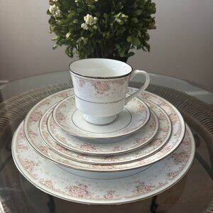 Royal Prestige Fine China "Chelsea 4212" 6Pc Place Setting-Japan-1980-Dis.